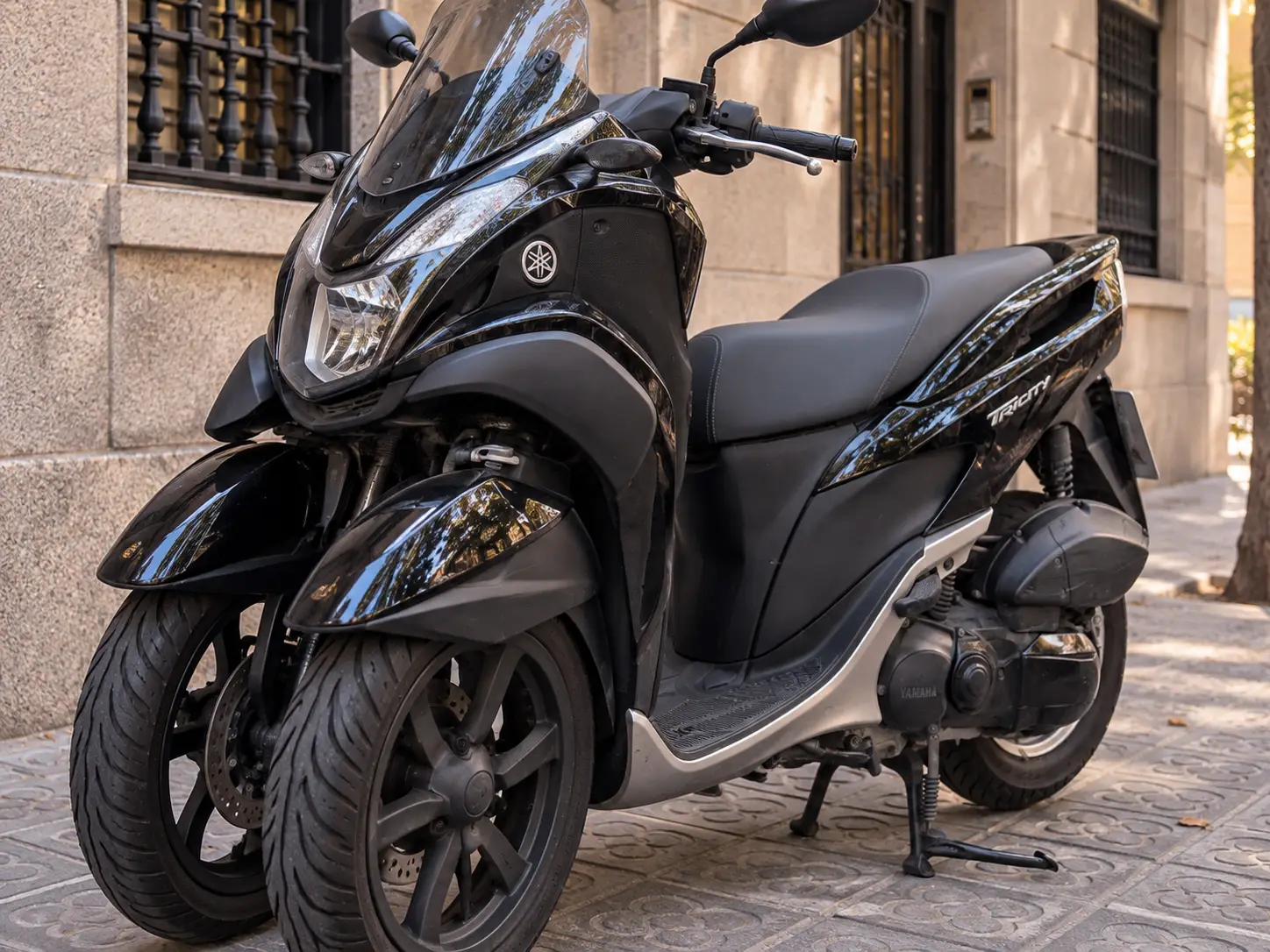 Yamaha Tricity 125 three-wheel scooter