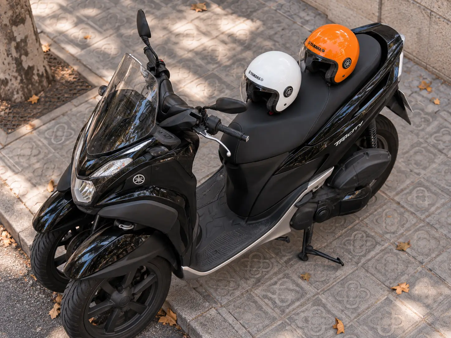 Yamaha Tricity three-wheel scooter for exploring Barcelona